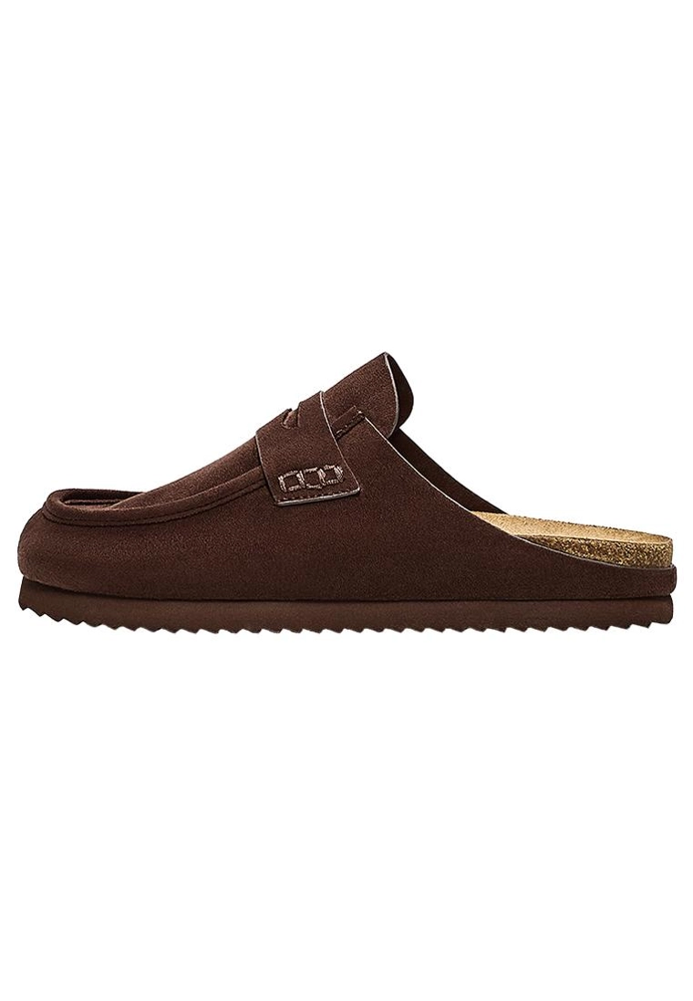 Сабо с декоративной вставкой