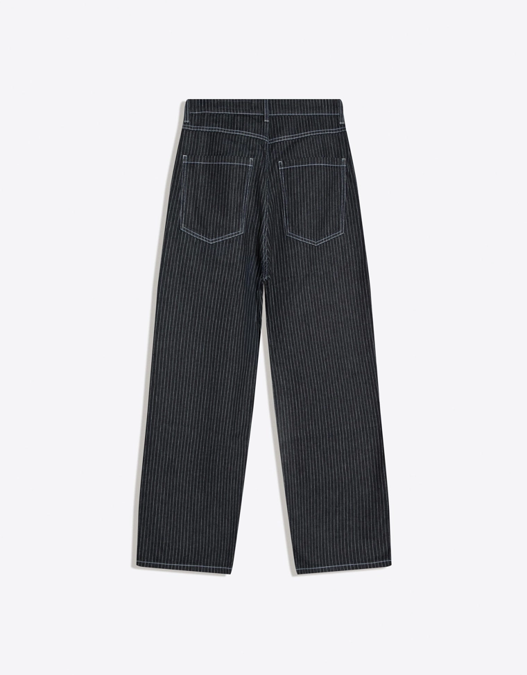 Джинсы-бананы в полоску