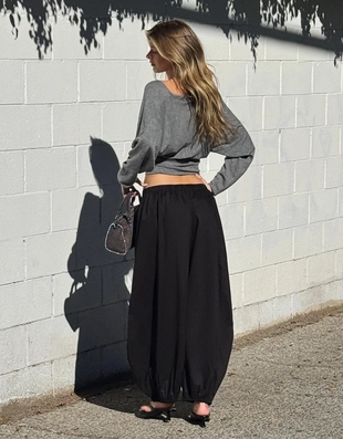 Свитер с V-образным вырезом- Заказать в России