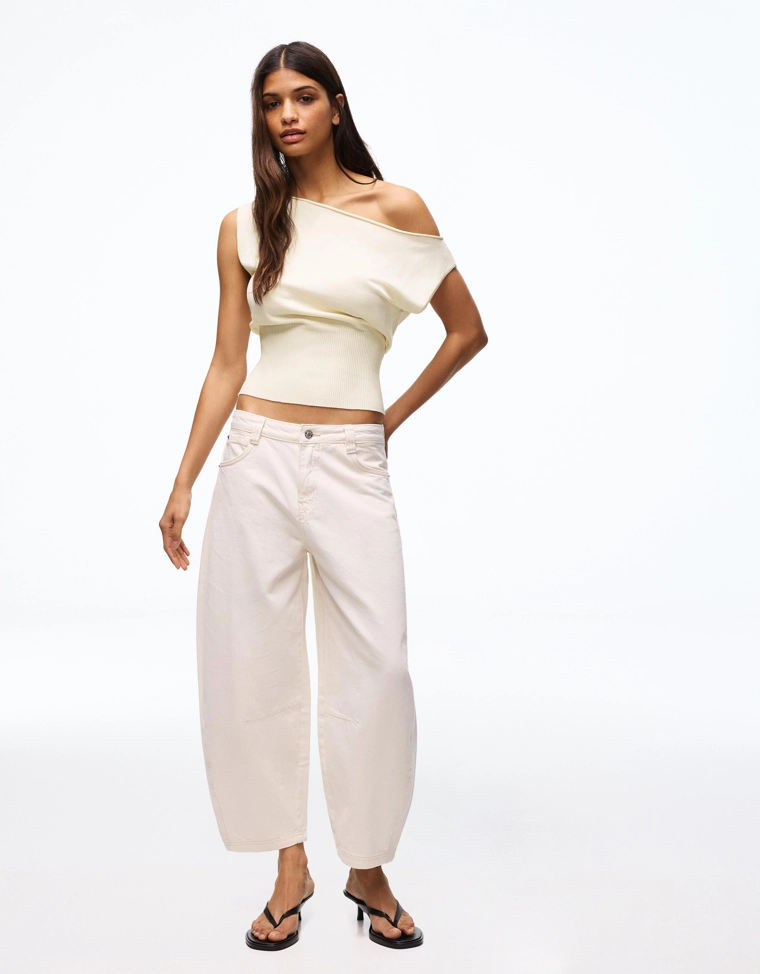 Топ с вырезом «лодочка»