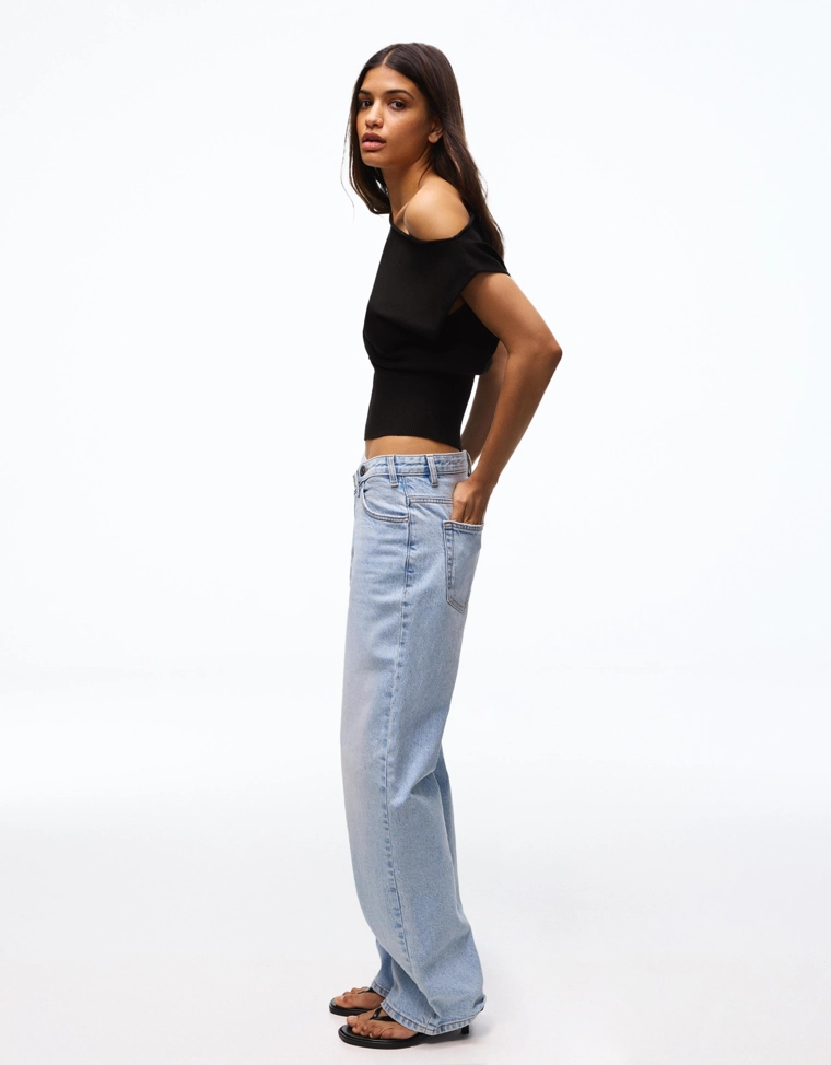 Топ с вырезом «лодочка»