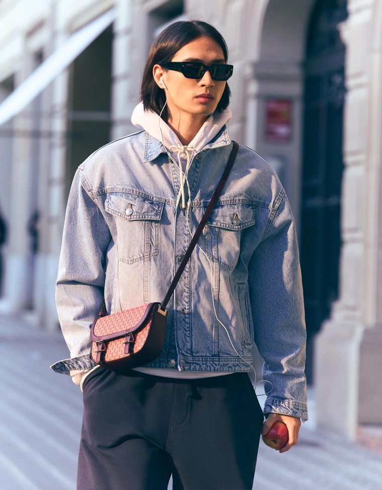 Сумка через плечо с монограммой