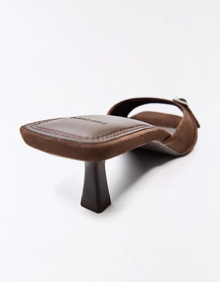 Туфли-мюли на каблуке с пряжкой- Заказать в России