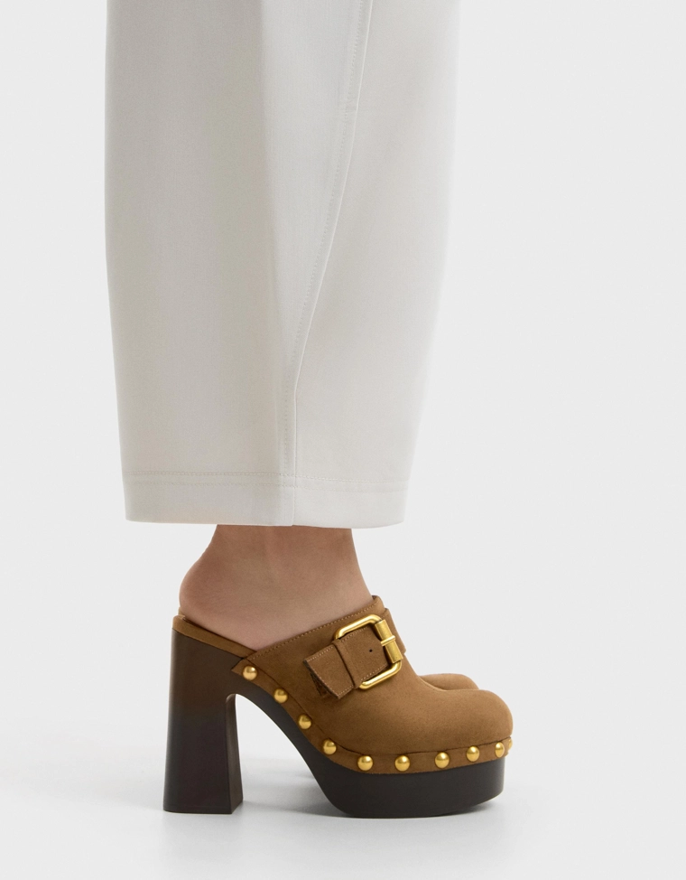 Сабо с пряжкой