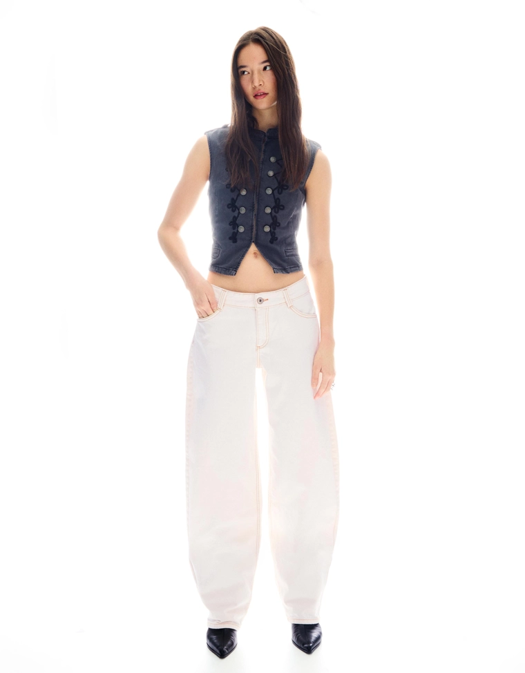 Джинсы barrel свободного кроя с низкой посадкой