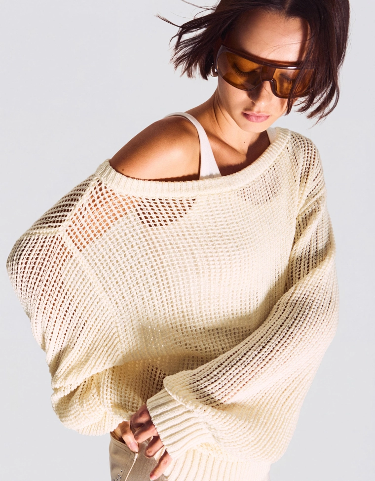 Свитер ажурной вязки в стиле рустик