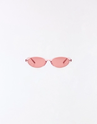 Солнцезащитные очки в овальной пластиковой оправе- Заказать в России