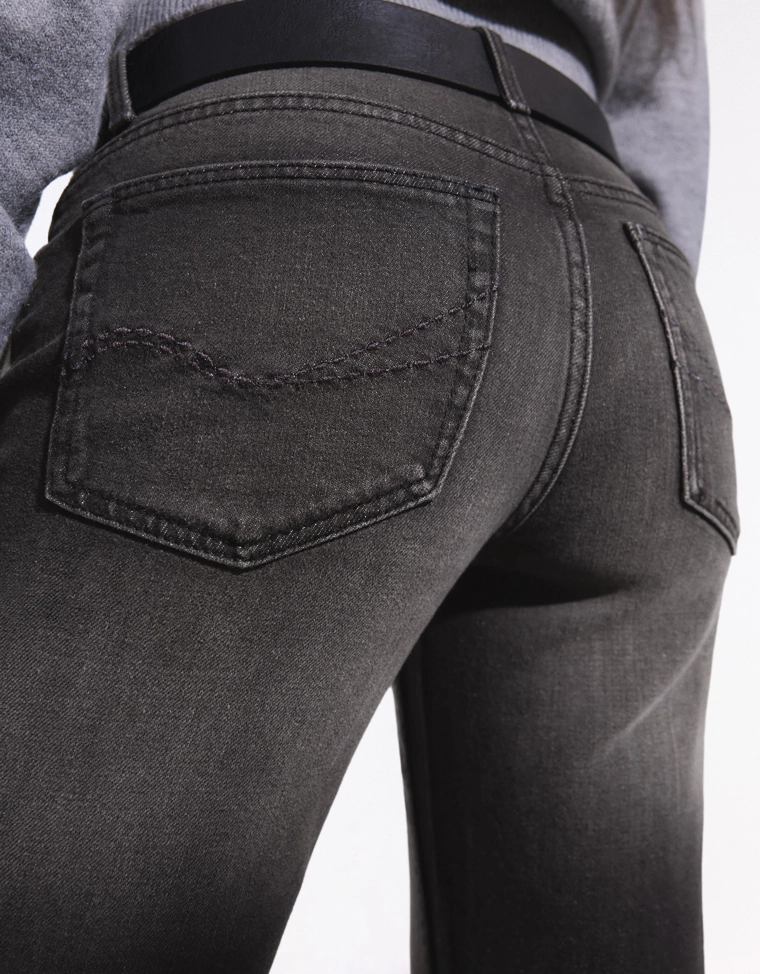 Расклешенные джинсы с низкой посадкой