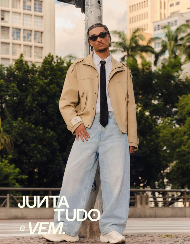 Джинсы-бананы