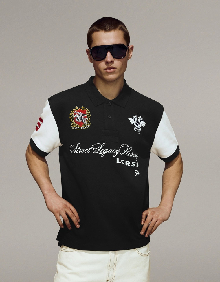 Поло с короткими рукавами и принтом