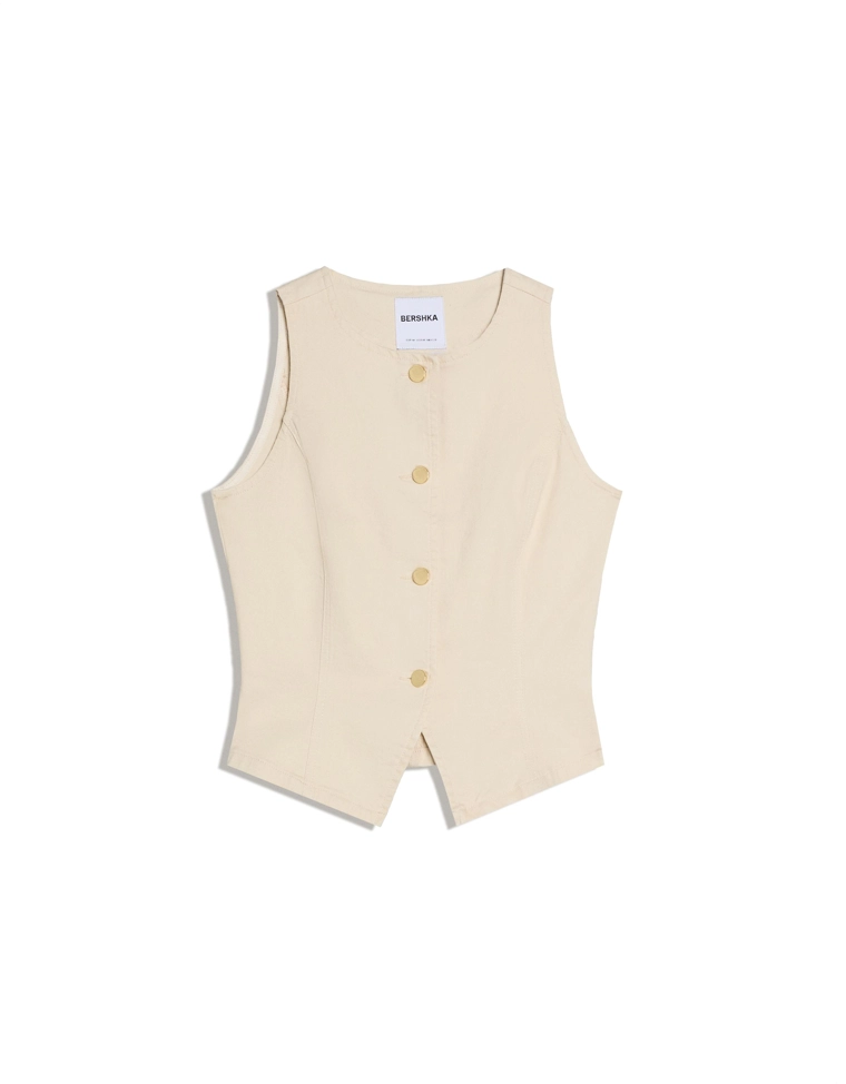 Джинсовый жилет с деталями из страз и пуговицами