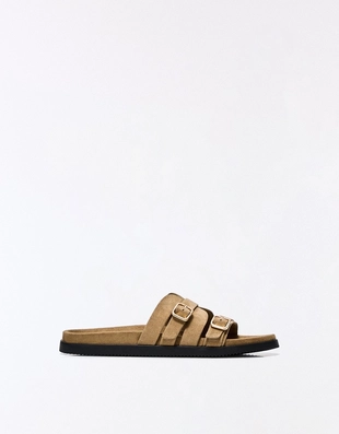 Сандалии с плоской подошвой и деталью пряжки- Заказать в России