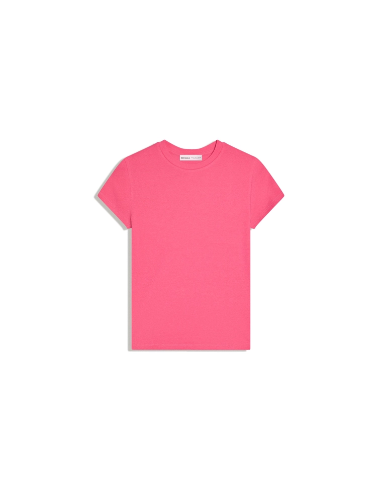 Футболка с круглым вырезом и короткими рукавами