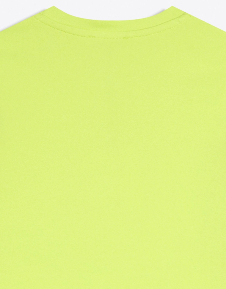 Футболка с круглым вырезом и короткими рукавами