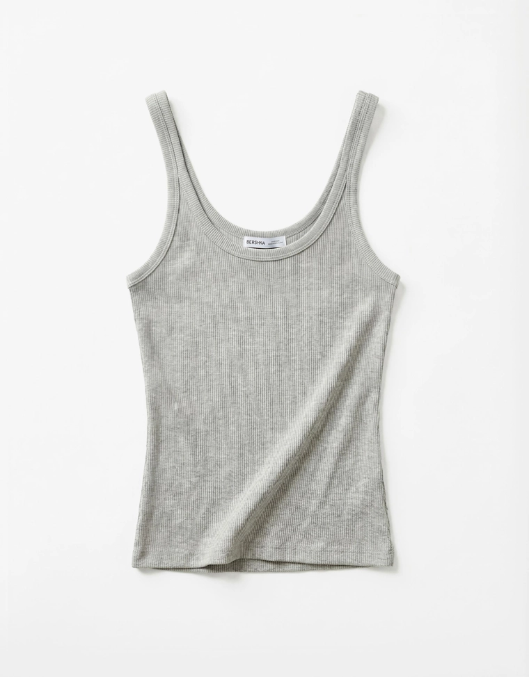 Топ на бретелях в рубчик