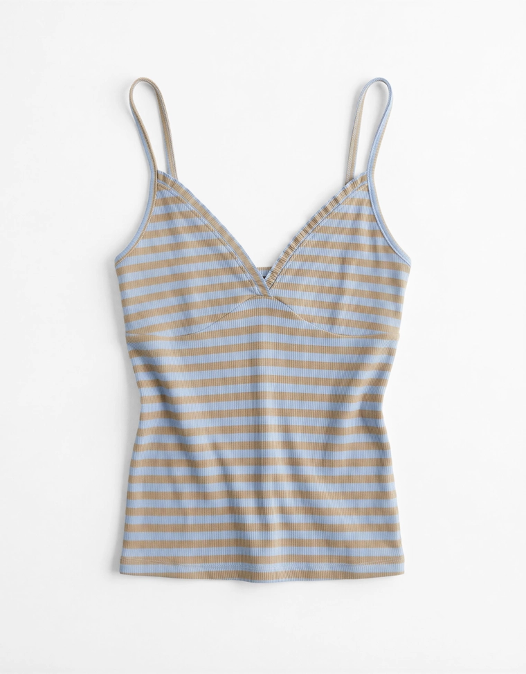 Топ на бретелях со сборками