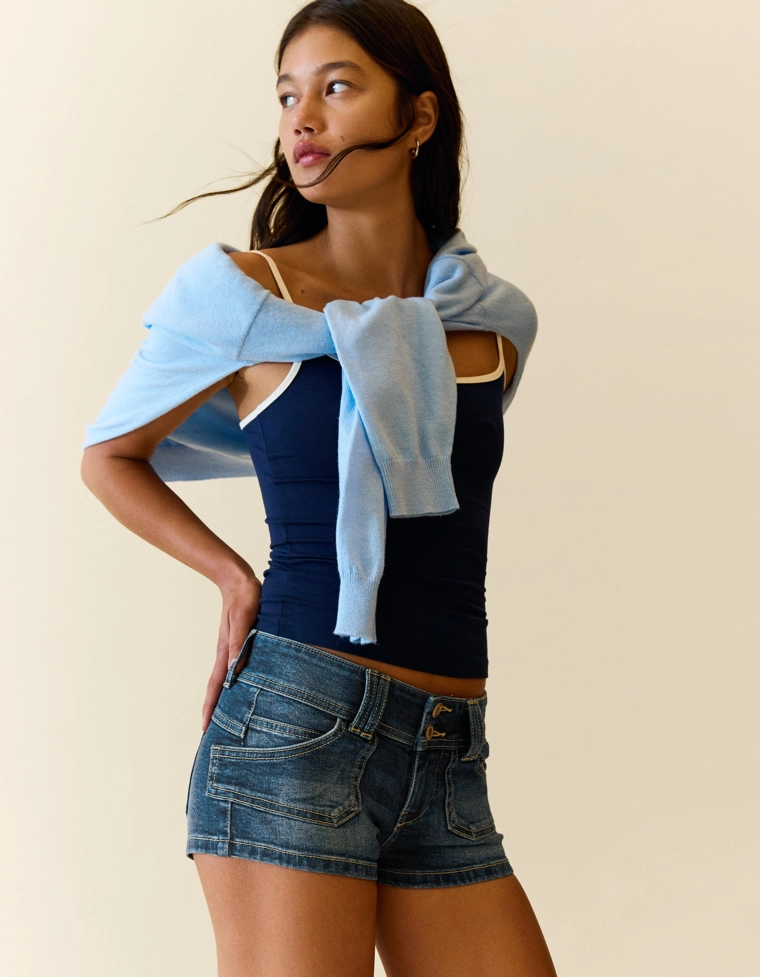 Джинсовые мини-шорты