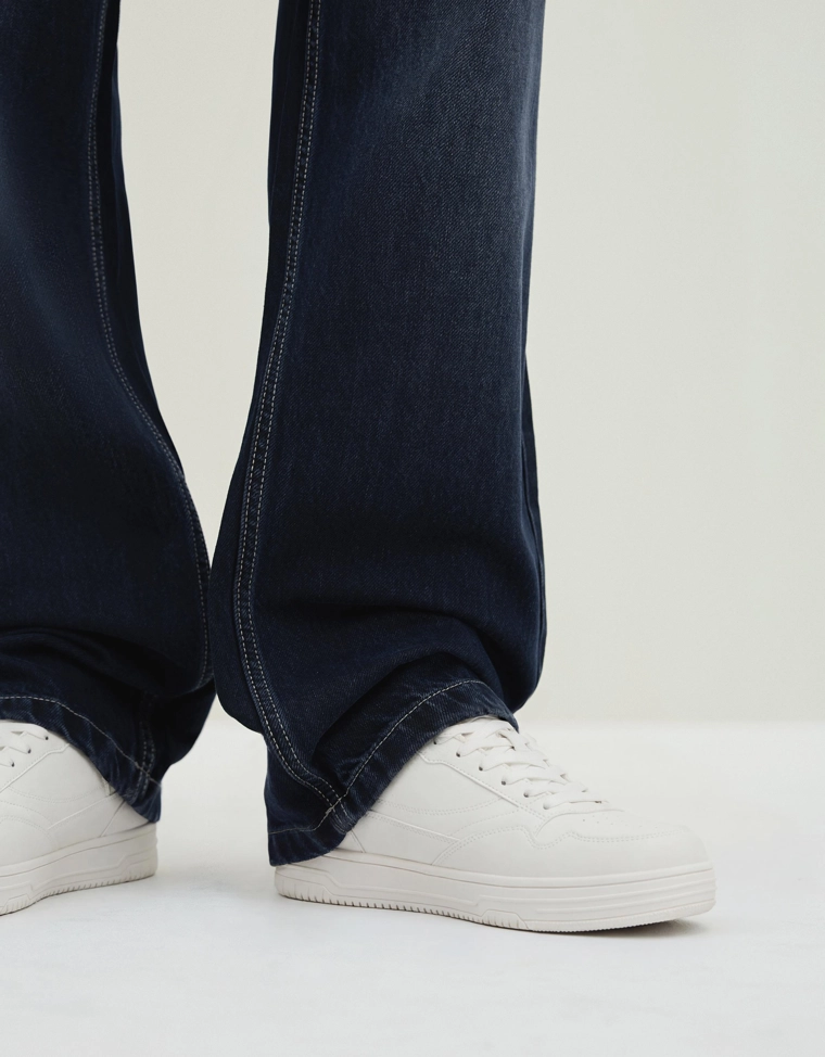 Джинсы свободного кроя