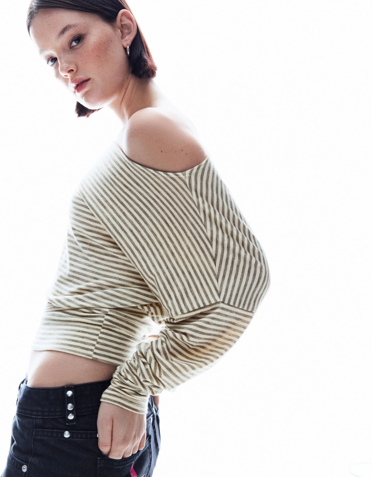 Футболка в полоску с длинными рукавами и поясом