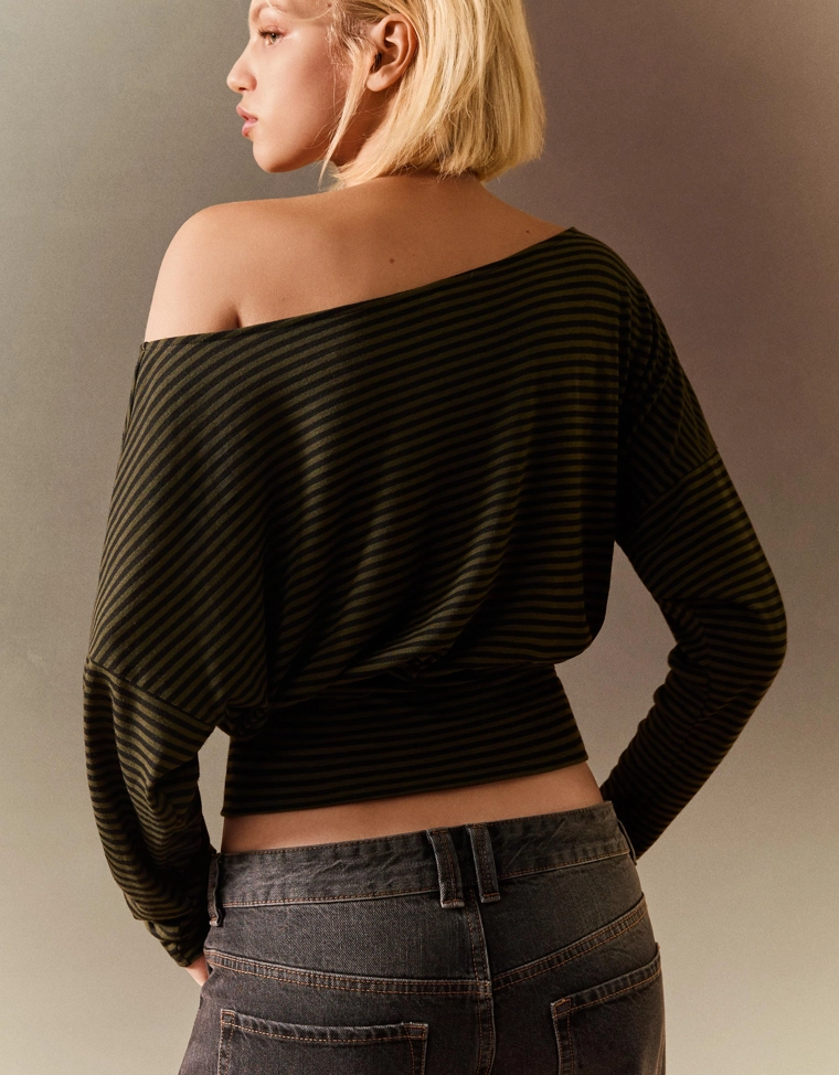 Футболка в полоску с длинными рукавами и поясом