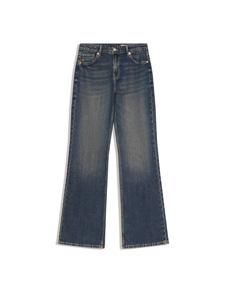 Расклешенные джинсы с низкой посадкой