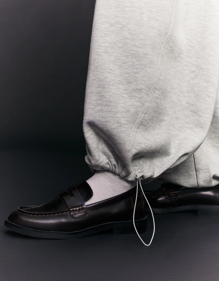 Брюки barrel из мягкой ткани с фиксаторами