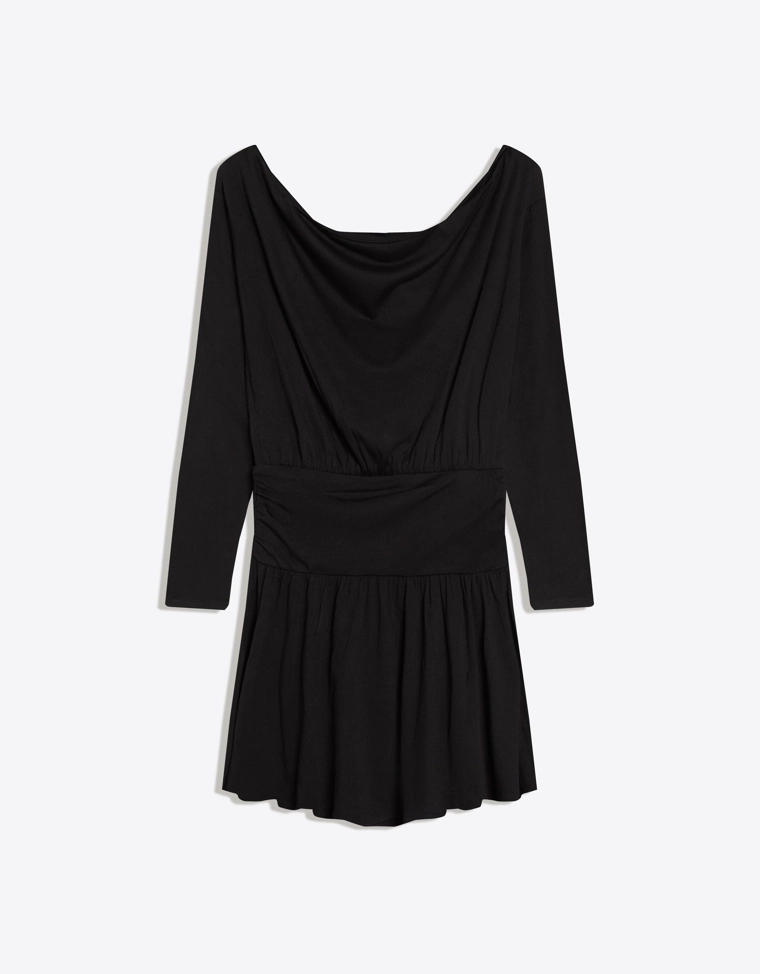 Мини-платье с длинными рукавами и поясом