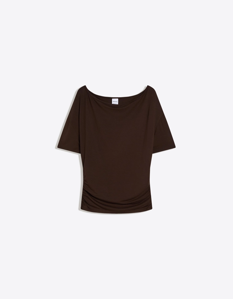 Футболка асимметричного кроя с короткими рукавами