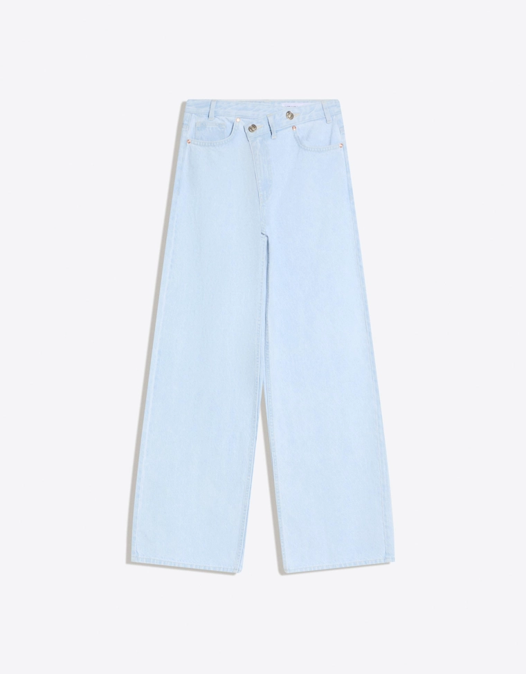 Джинсы с широкими штанинами, высокой посадкой и перекрестным поясом