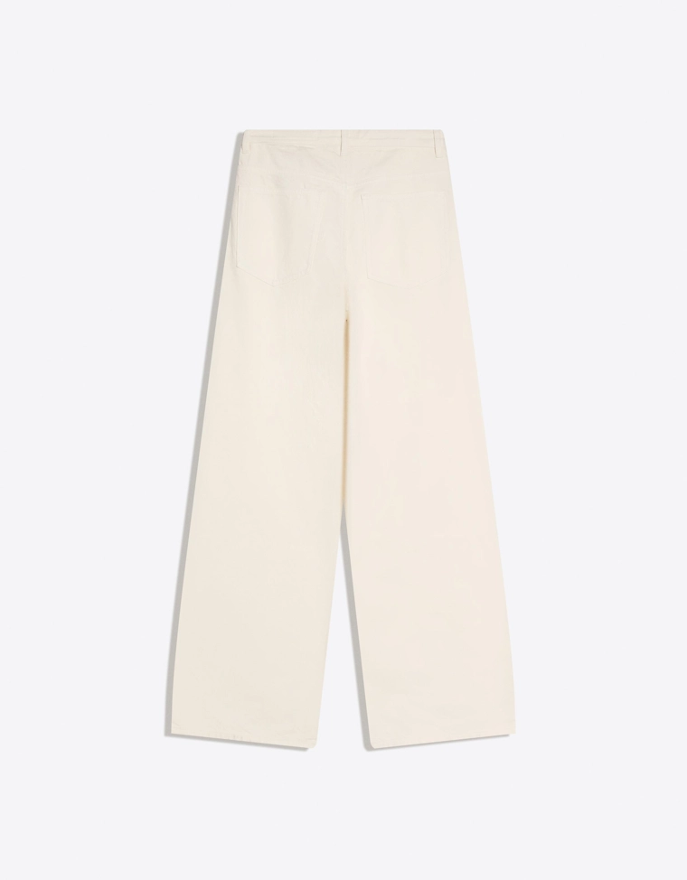 Джинсы с широкими штанинами, высокой посадкой и перекрестным поясом