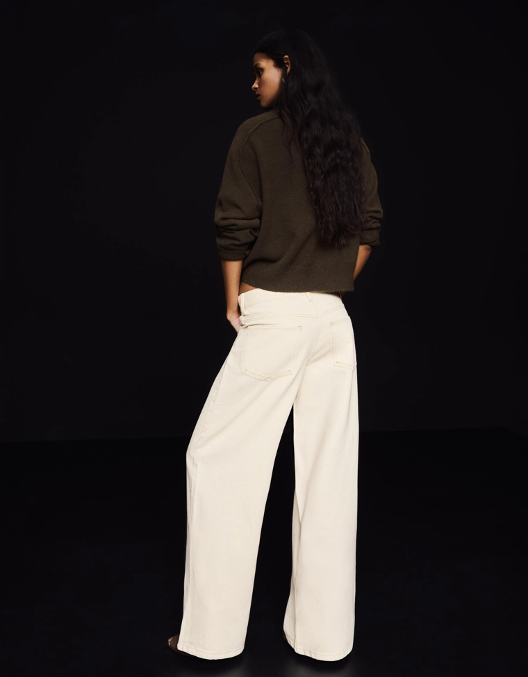 Джинсы-бойфренды с низкой посадкой