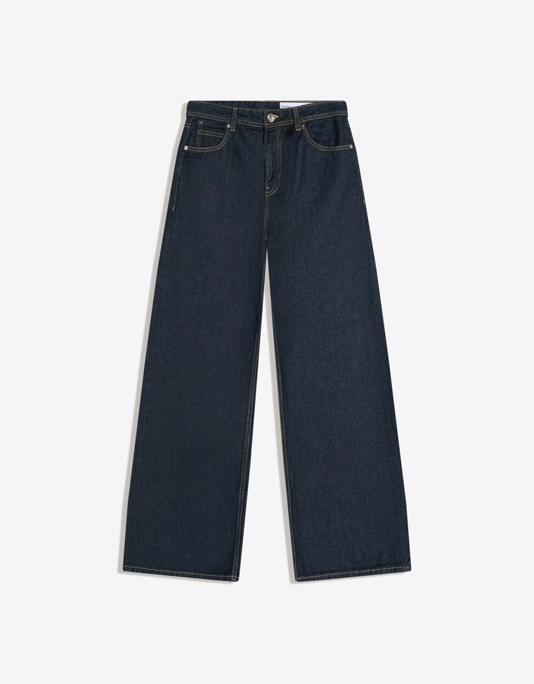 Джинсы свободного кроя со средней посадкой