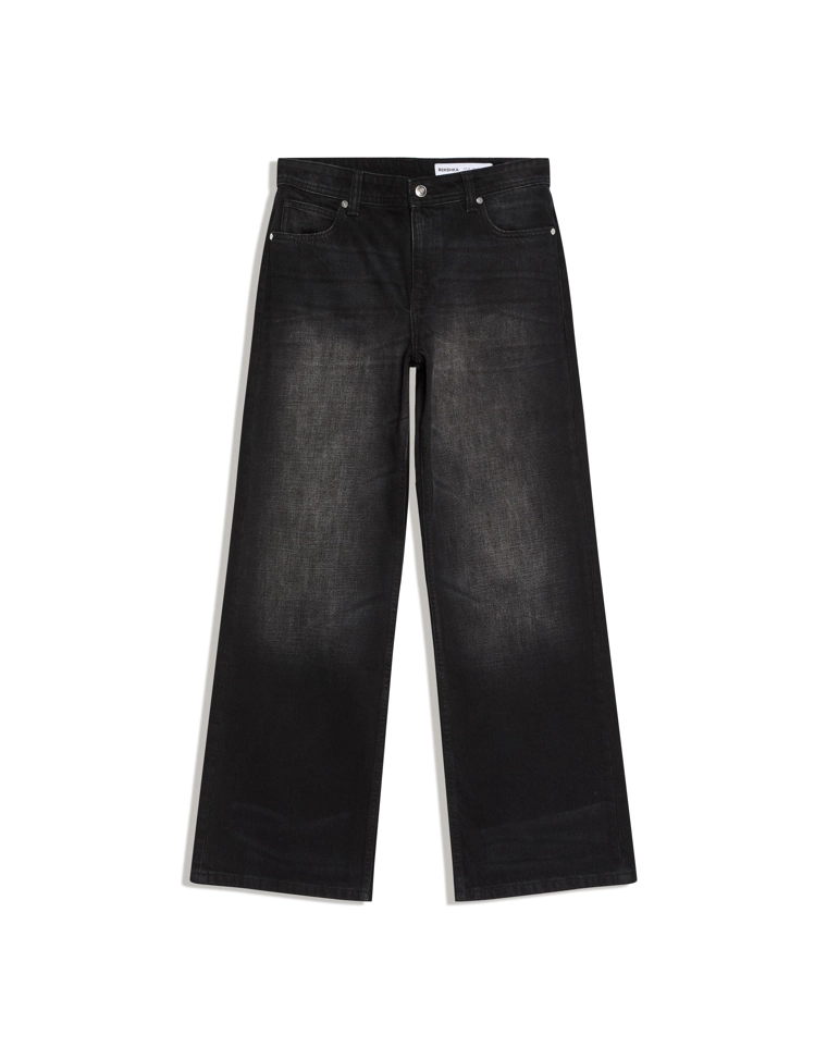 Джинсы свободного кроя со средней посадкой