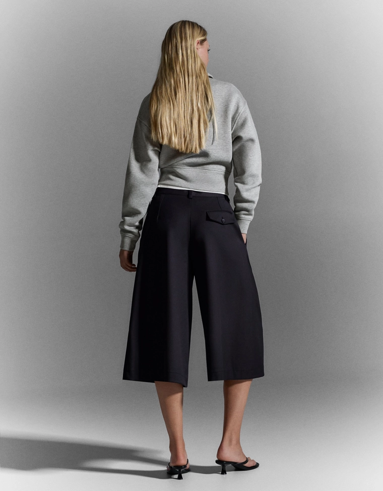 Шорты-кюлоты в полоску