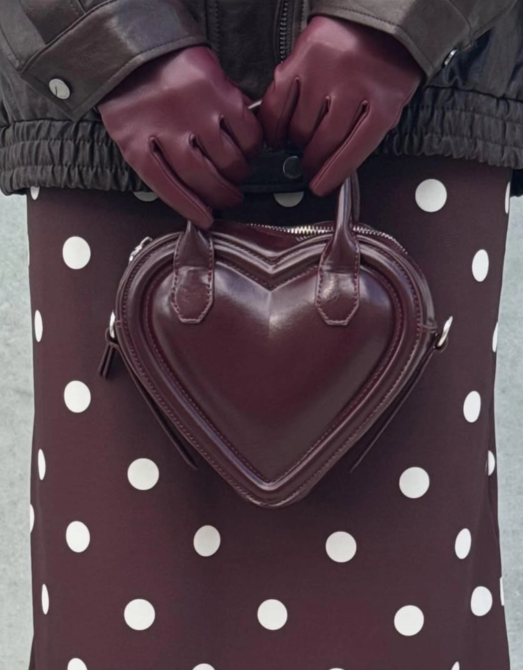 Перчатки из искусственной кожи