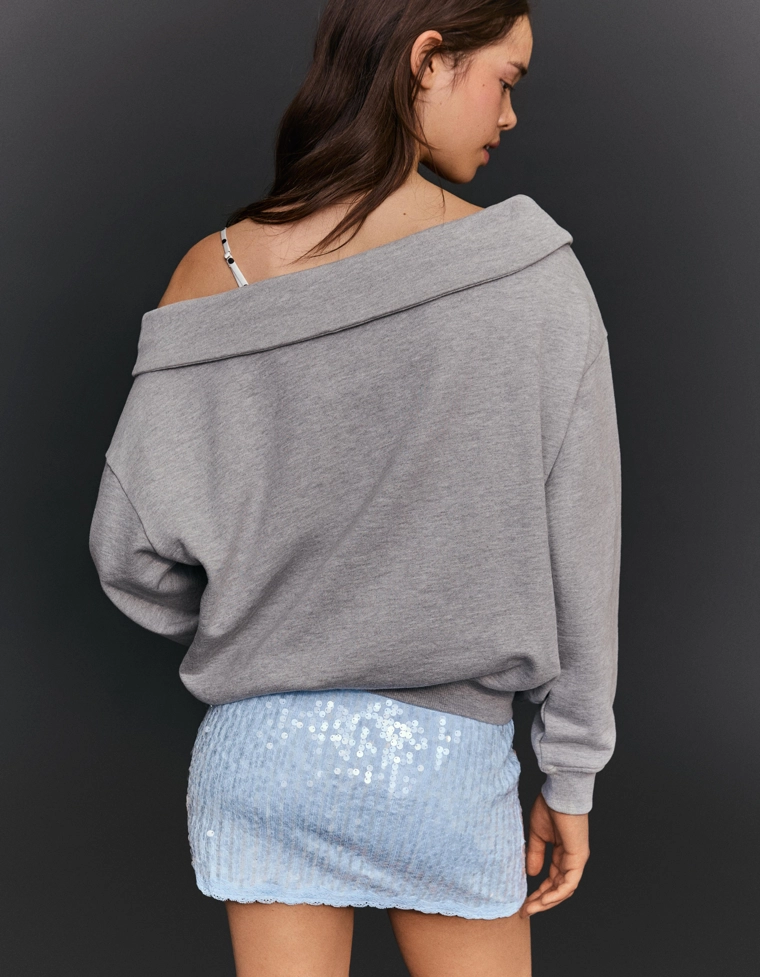 Мини-юбка с пайетками и кружевом