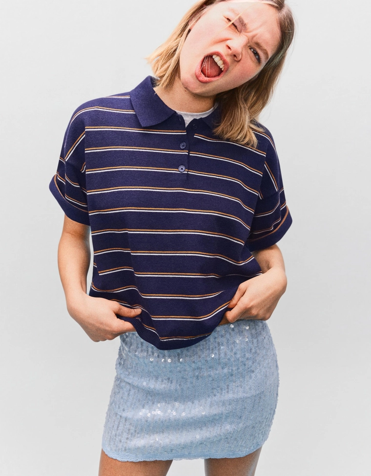 Мини-юбка с пайетками и кружевом