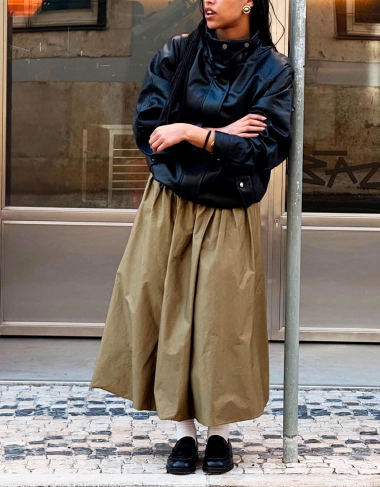 Юбка миди объемного кроя