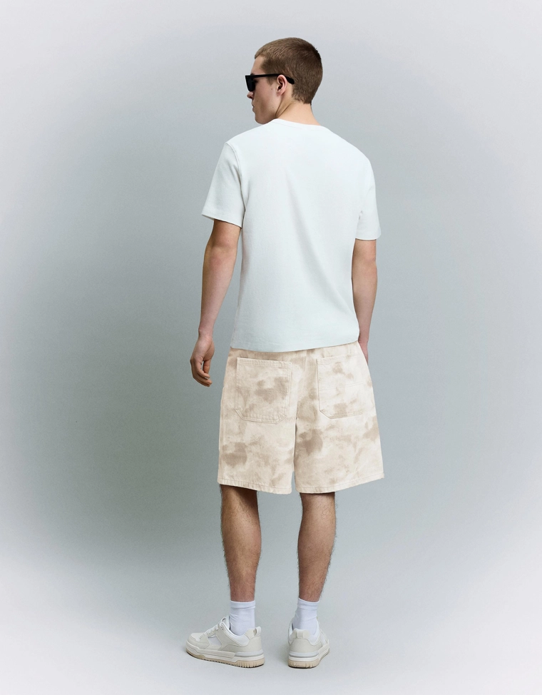 Шорты-бермуды свободного кроя с принтом