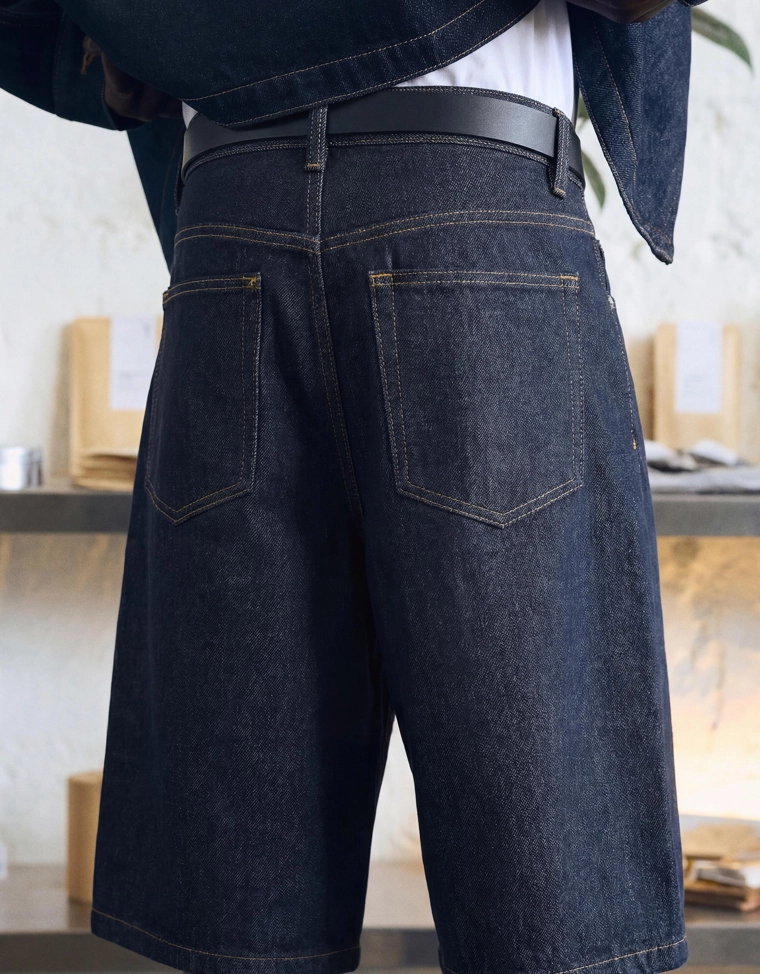 Джинсовые шорты свободного кроя