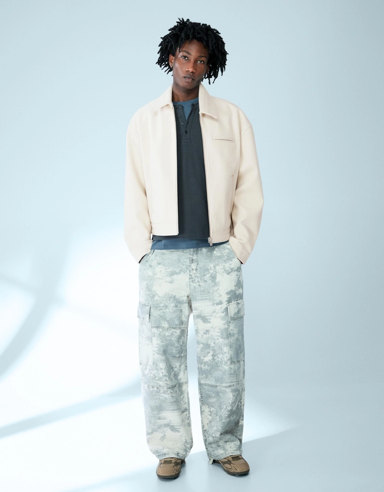 Куртка из фетра на молнии