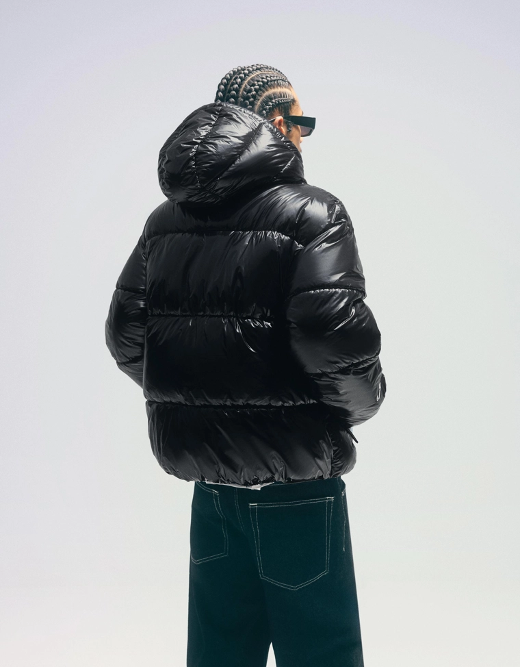 Пуховик с капюшоном