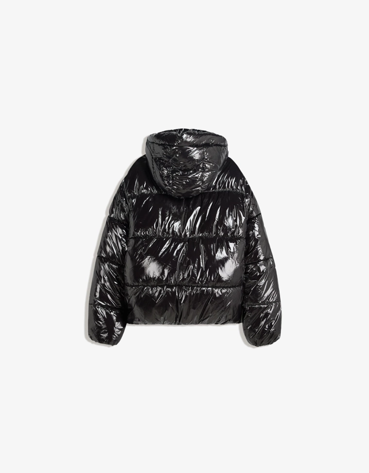 Пуховик с капюшоном