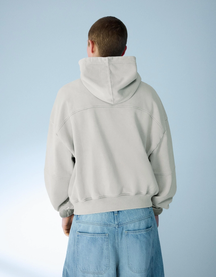 Худи объемного кроя с эффектом потертости