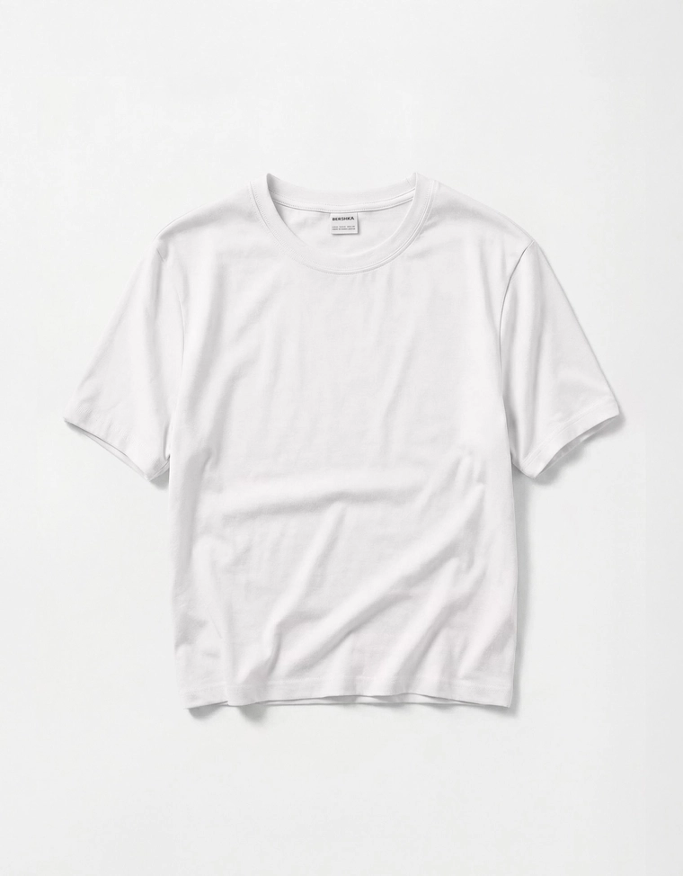 Футболка с короткими рукавами