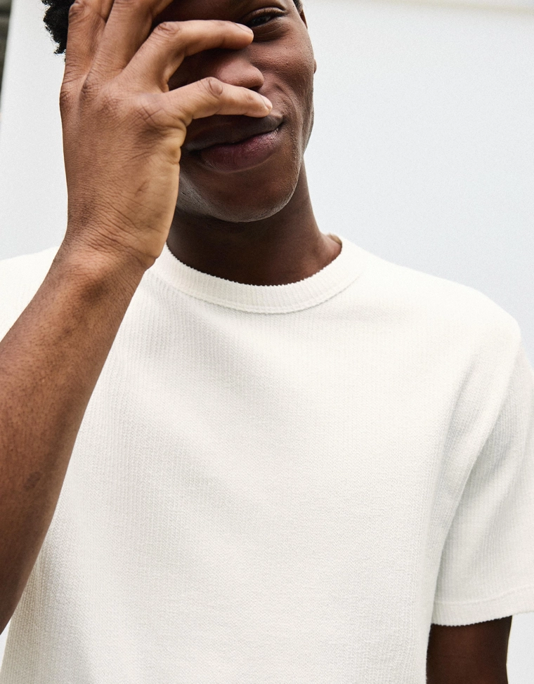 Вязаная футболка