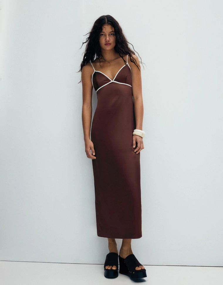 Мини-платье из сатина с контрастными деталями