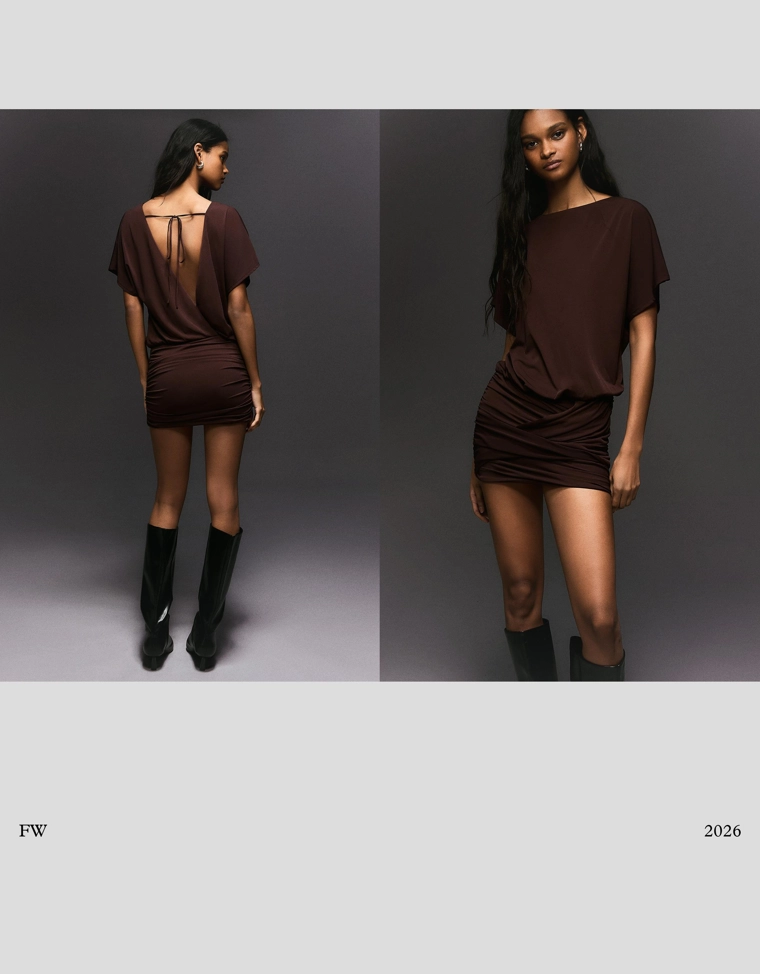 Платье с открытой спиной и драпированной юбкой