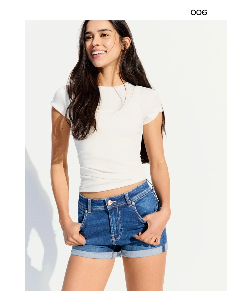 Джинсовые шорты с отворотами