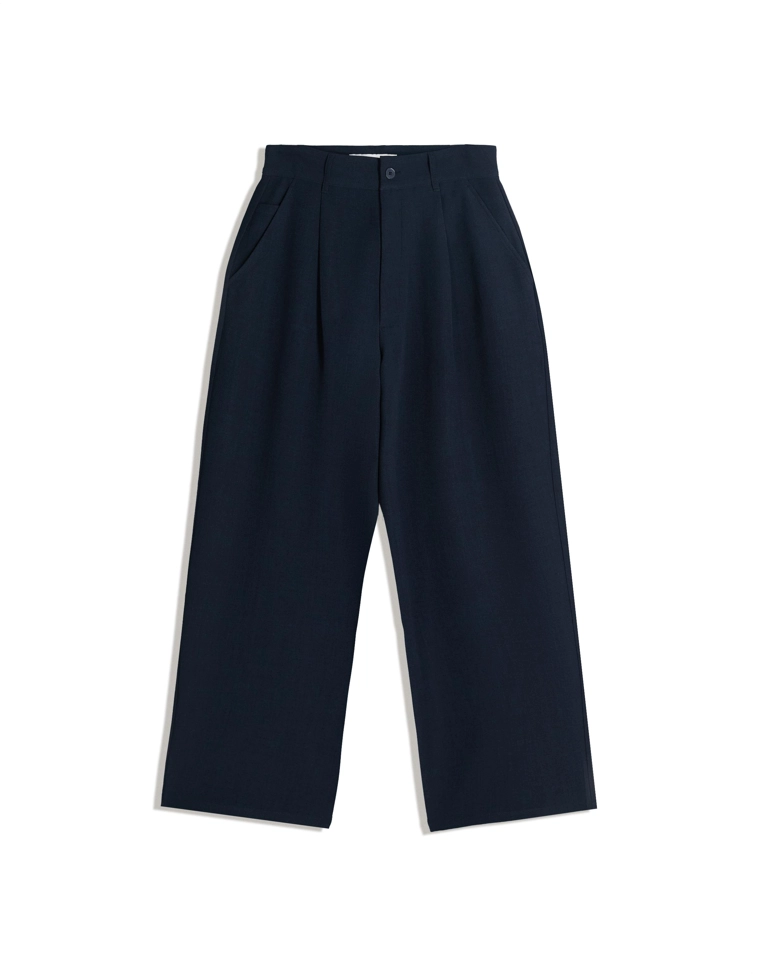 Брюки очень свободного кроя